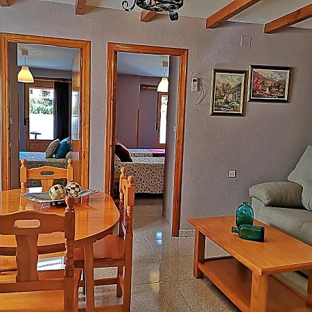 Apartment Alojamiento Martinez 2 *
